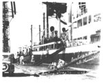 Coaling a ship (1930s)