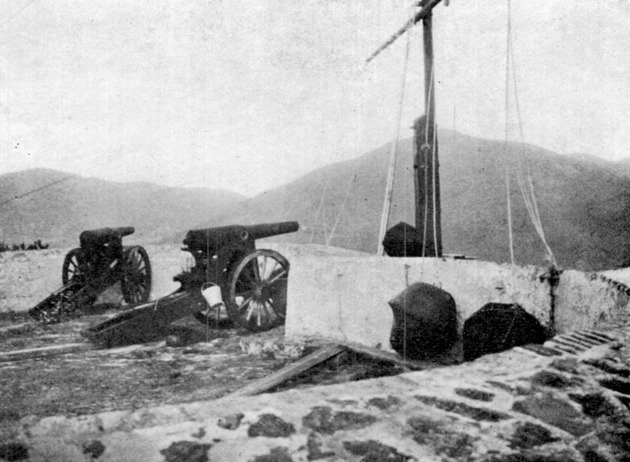 Signal station, top of Cowell's Battery